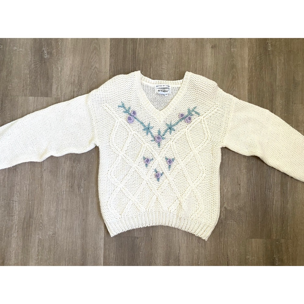 Vintage Hand Knit Sweater Slow‎ M Flower Floral Soft Cozy Grandma Cottagecore